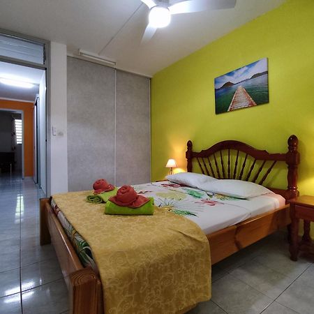 Bungalow With Sea View In Десе Екстер'єр фото